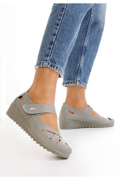 B T Shoes Simisa grey platform ballet flats