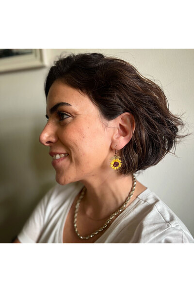 Anasanya Ayçiçek Oya Küpe