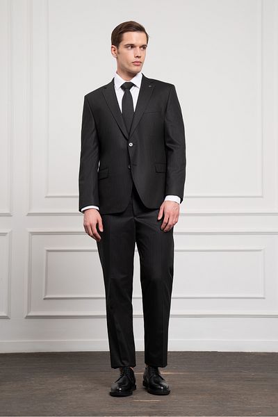 Morven Men's Black Wool 4-Drop Dynamic Fit Mono Collar Suit