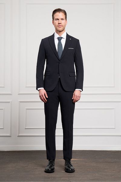 Morven Men's Navy Blue Basic Slim Fit Pointed Collar Suit
