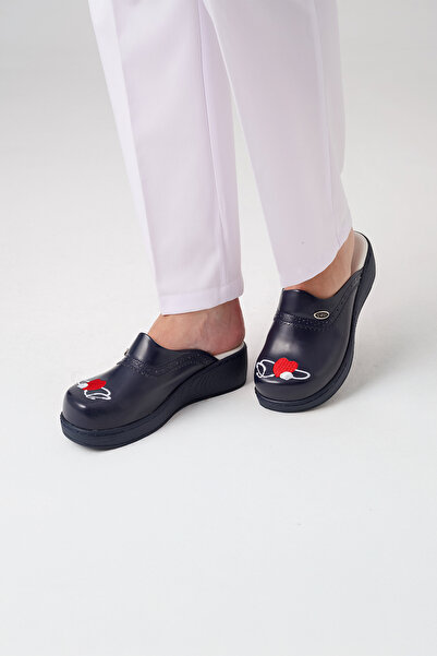 ÇİZGİ MEDİKAL Námořnická modrá Vivanakis Sabo pantofle Vyšívané ortopedické pantofle Doctor Nurse Hospital