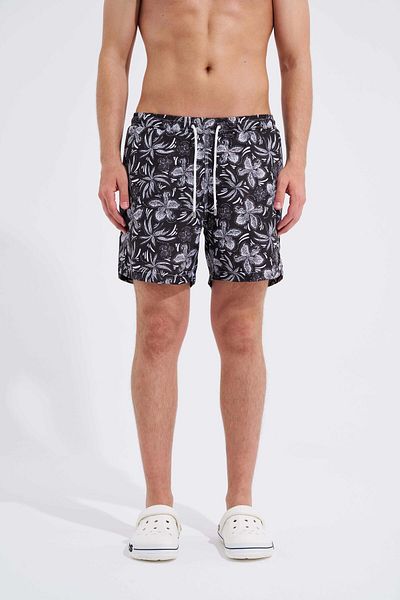 Machinist Men's Floral and Botanical Printed Black and White Swim Shorts