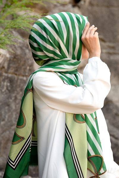 Vissona Γυναικείο φρέσκο ​​μεταξωτό σάλι Emerald Green Pistachio Green