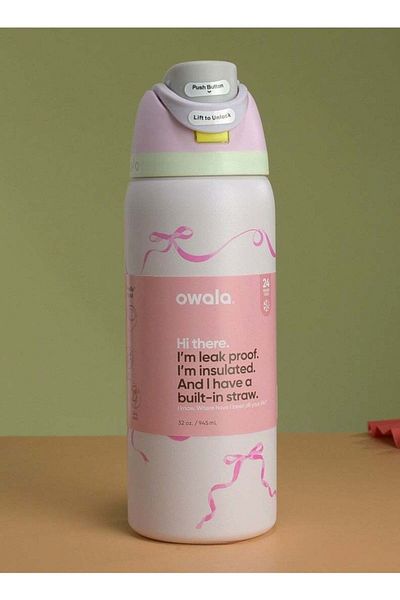 owala 32 Oz. FreeSip Stainless Steel Water Bottle in Pink Ribbon