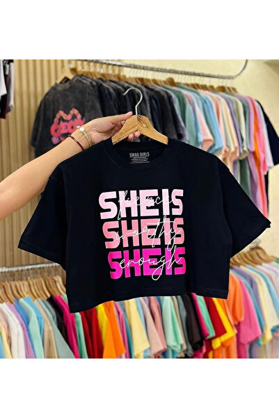 LAYORA Polyester T-Shirt with Letter Print on the Back and Round Neck