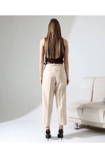 vesantia Women's Cream Belted Carrot Cut Fabric Trousers