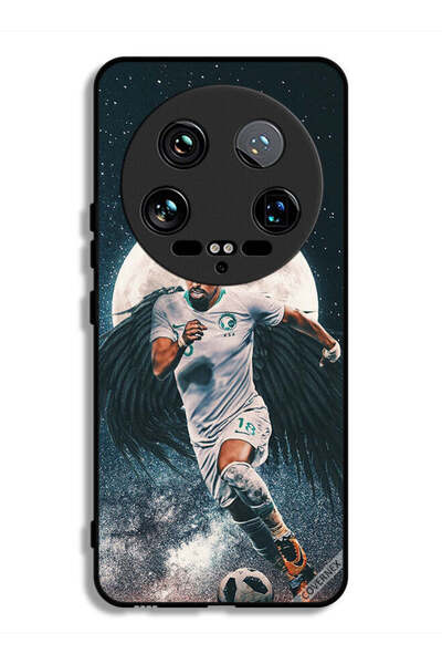 Covernex غطاء حماية لهاتف شاومي 14 ألترا، سالم الدوسري، يحمل كرة قدم