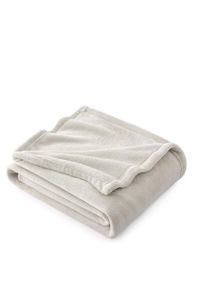 Moon Sofa Blanket Made of Flannel and Microfiber, Luxury Blanket in Light Silver, King Size