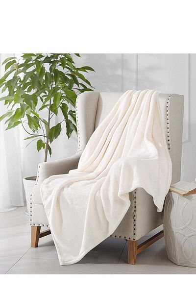 Moon Sofa Blanket Made of Flannel and Microfiber, Luxury Blanket Light Silver, King Size
