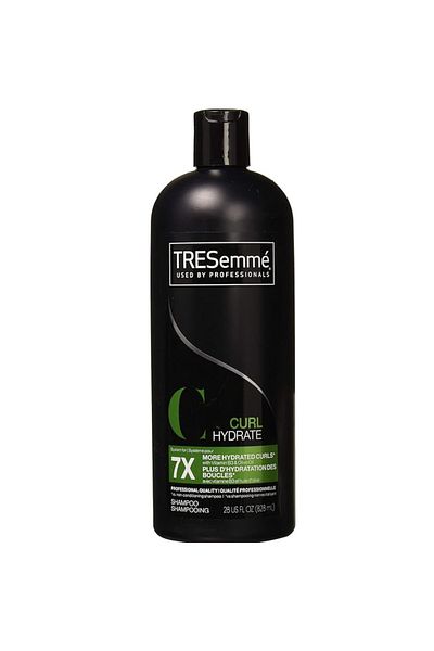 TRESemmé Curl Hydrate Shampoo with Vitamin B3 & Olive Oil, Moisture for Soft & Defined Curls – 828ml