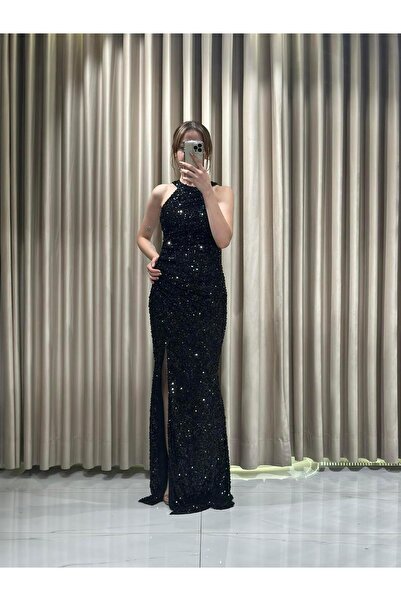 Kaleiçi Yıldızlar Siyah Halter Yaka Pul Payet İşlemeli Abiye 1004