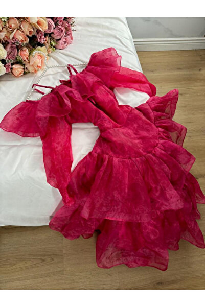 Nice Model فستان متوسط الطول مكشوف الأكتاف باللون الفوشيا، تصميم كلوش، فستان ...