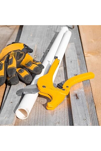 fitto Ratchet PVC Pipe Cutter with Auto Open Function, 230mm, Yellow
