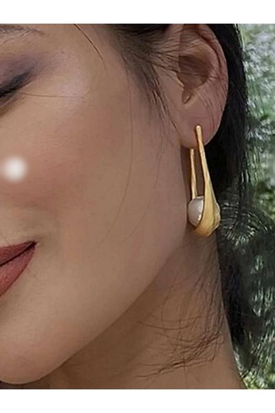 mos&more Gold Pearl Ball Long Earrings