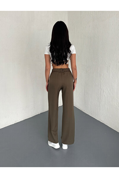 02Lady Fashion Comfortable Cut Dabil Fabric Pants with Lace-Up Parts