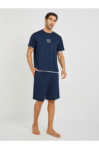 Styli Minimal Print T-Shirt and Shorts Pyjama Set