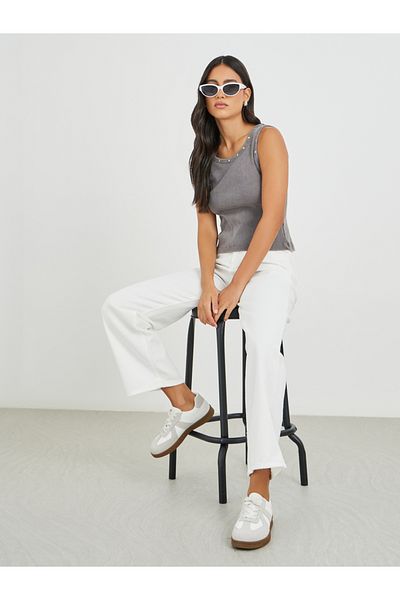 Styli Solid Mid Rise Straight Fit Jeans