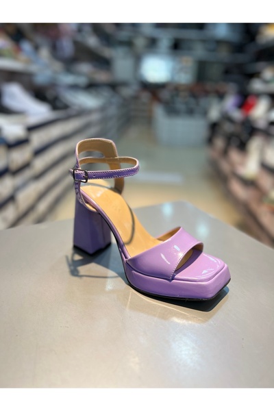 Alphus Punto Kalın Platformlu Kadın Bantlı Ayakkabı