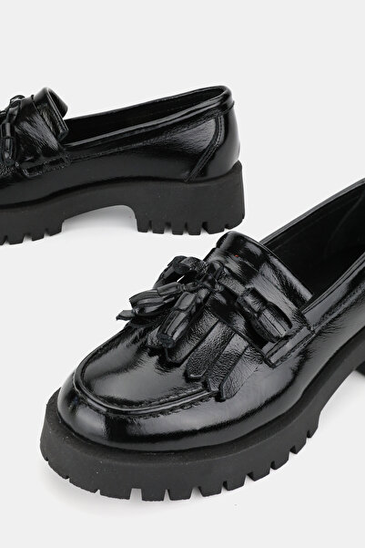 TUNAELLİ KADIN SİYAH RUGAN HAKİKİ DOĞAL DERİ 36-41 NUMARA PÜSKÜLLÜ LOAFER AYAKKABI