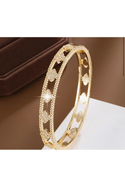 LİLİBETH BİJOU Zirkon Taşlı Yonca Detaylı Kelepçe Bileklik