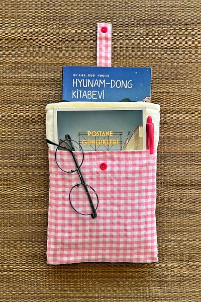 Outlet Çarşım Ροζ θήκη βιβλίου Gingham με 2 θήκες Δώρο για τους λάτρεις του βιβλίου