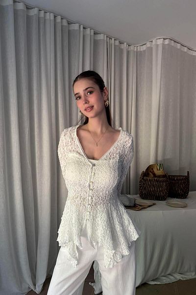 lizge giyim Buttoned Peplum Lace Cardigan
