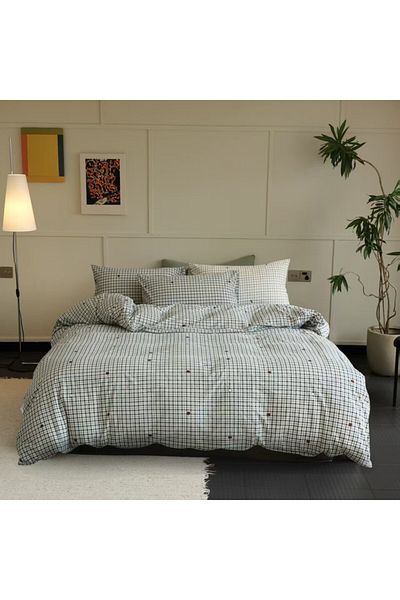 Pucioasa 100% cotton bed linen, knitted with elastic, fine plaid