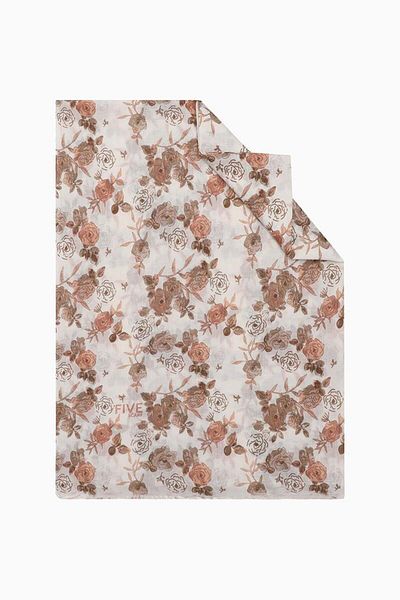 Levidor Milky Brown Relax Rose Shawl