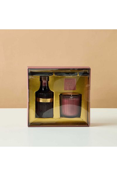 Lifestyle Promise of Roses Reed Diffuser and Candle Gift Set