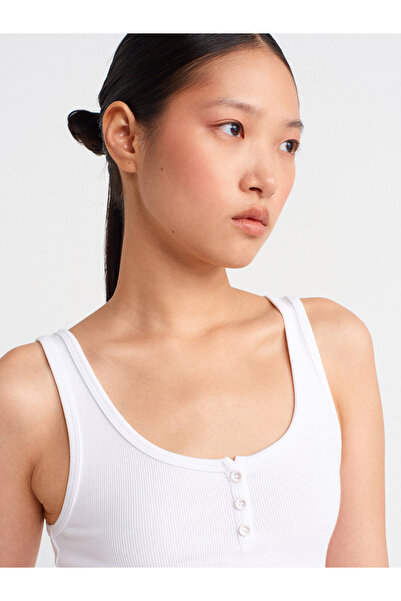 Dilvin 21158 Buttoned Strap Top-White