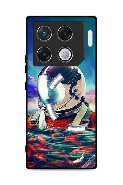Covernex غطاء حماية لهاتف Infinix GT 20 Pro 5G بتصميم رائد فضاء في بحر الأسماك