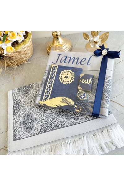 Safa Gift İsimli Seccade, Zikirmatik, Kadife Yasin, İnci Tesbih, Kitap Ayracı...