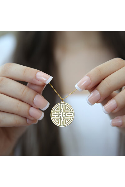 DIZY SILVER Çin Sembolü Kolye • 925 Ayar Gümüş • Altın Kaplama • Şans ve Uzun...