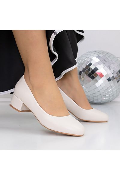 mei Chunky Heel Shoes 3LE32 Light Beige |