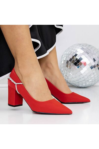 mei Shoes with Thick Heels 3XKK72 Red |