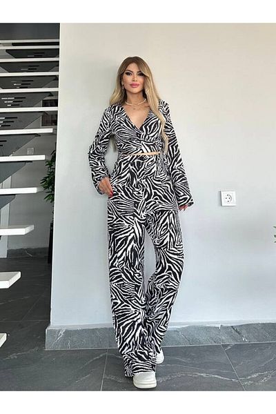 Bella Belluci Double Summer Women's Suit