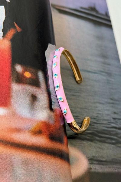 Trendy Butik Pink Enamel Eye Clamp