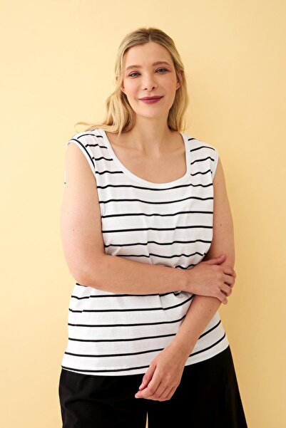 Akbeniz Women's White Plus Size Pajama Set with Shorts