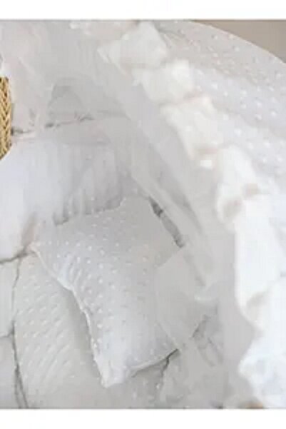 Fun Moment Moses Basket Portable Baby Bed with Durable Rocking Stand in White