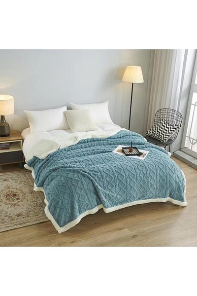 Pucioasa Blue fur blanket 200 x 230 cm