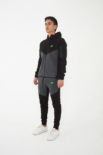 As Tech Fleece Men's Tracksuit