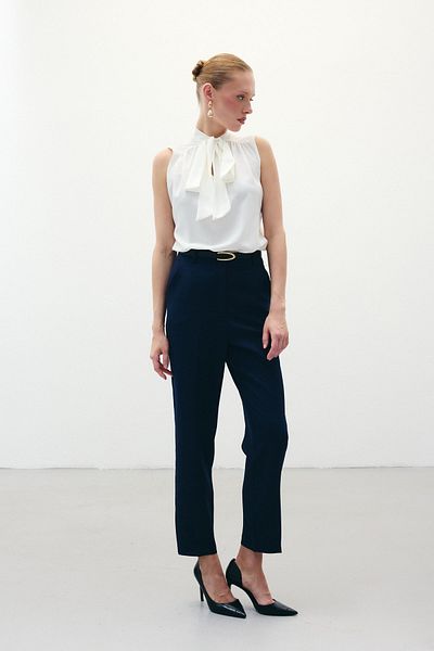 Sateen Belted Trousers - Navy Blue