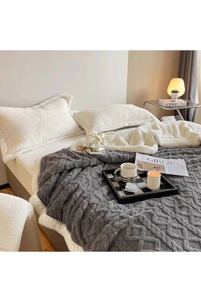 Pucioasa Grey fur blanket 200 x 230 cm