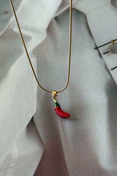 Trendy Butik Steel Pepper Necklace