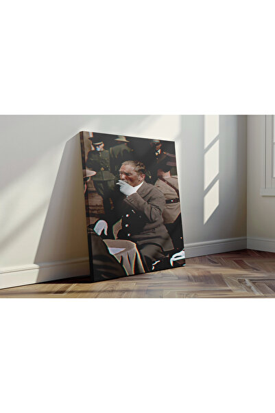 Kanvaspera Sigara İçen Atatürk Portresi - Kanvas Tablo - Karizmatik ve Nostal...