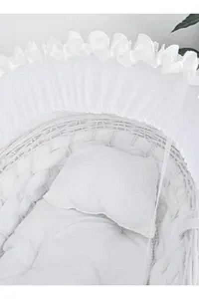 Fun Moment Moses Basket with Bamboo Base and Foldable Wooden Base in White