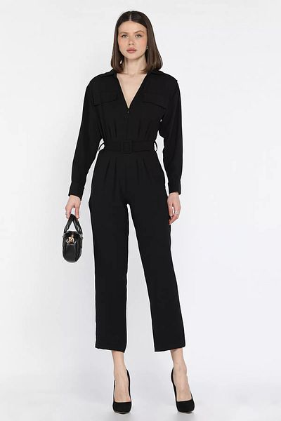 GÜLSELİ Black V-Neck Belted Jumpsuit
