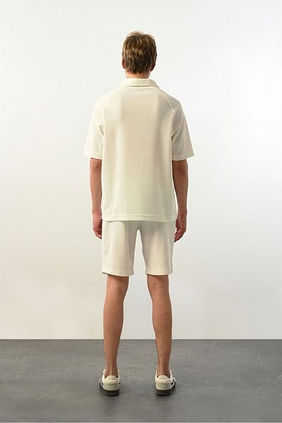 TÜZeMEN Textured Polo Neck Tshirt