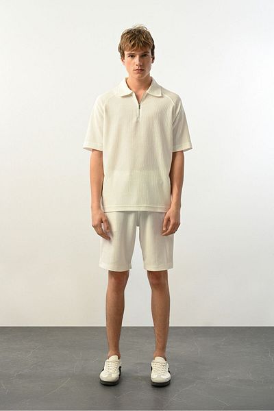 TÜZeMEN Textured Polo Neck Tshirt