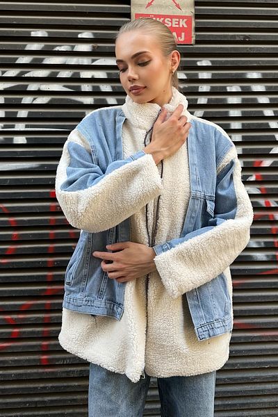 moda armanc Women's Beige Stand Collar Jean Detailed Plush Coat - Oversize Fit